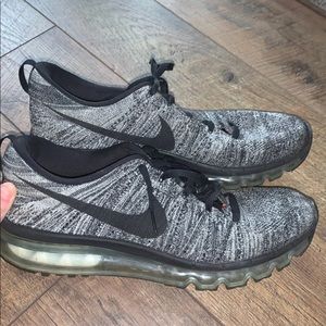 Nike flyknit air max